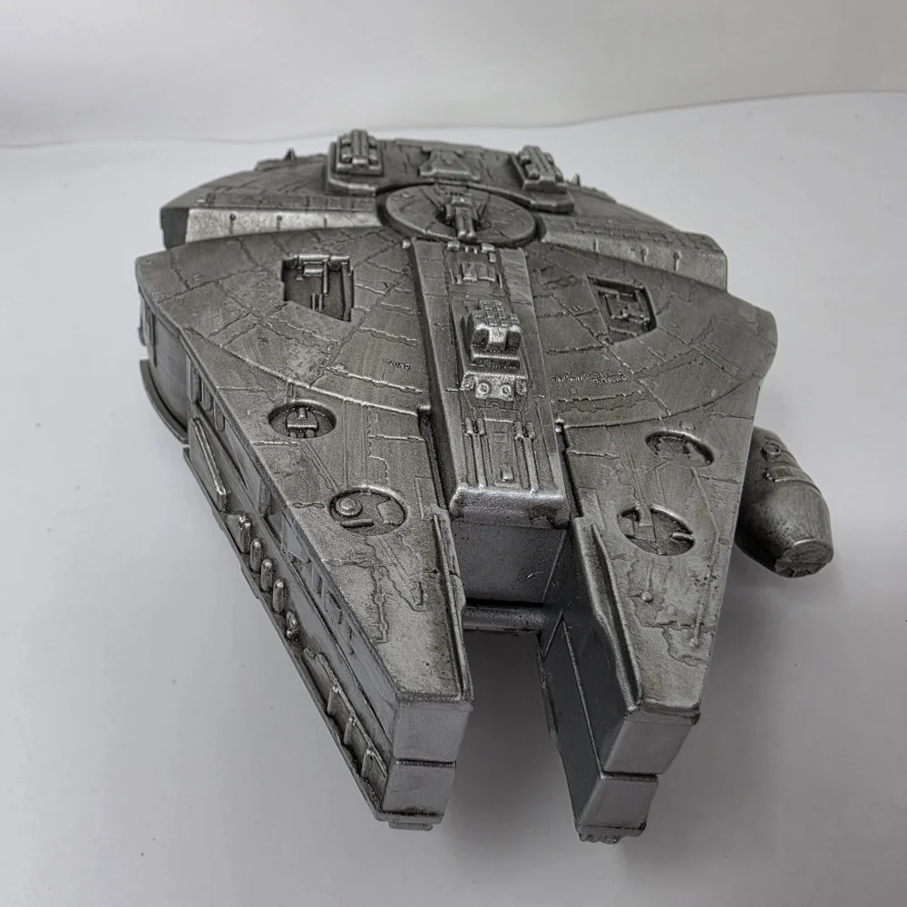 Star Wars Falcon Spaceship Toy